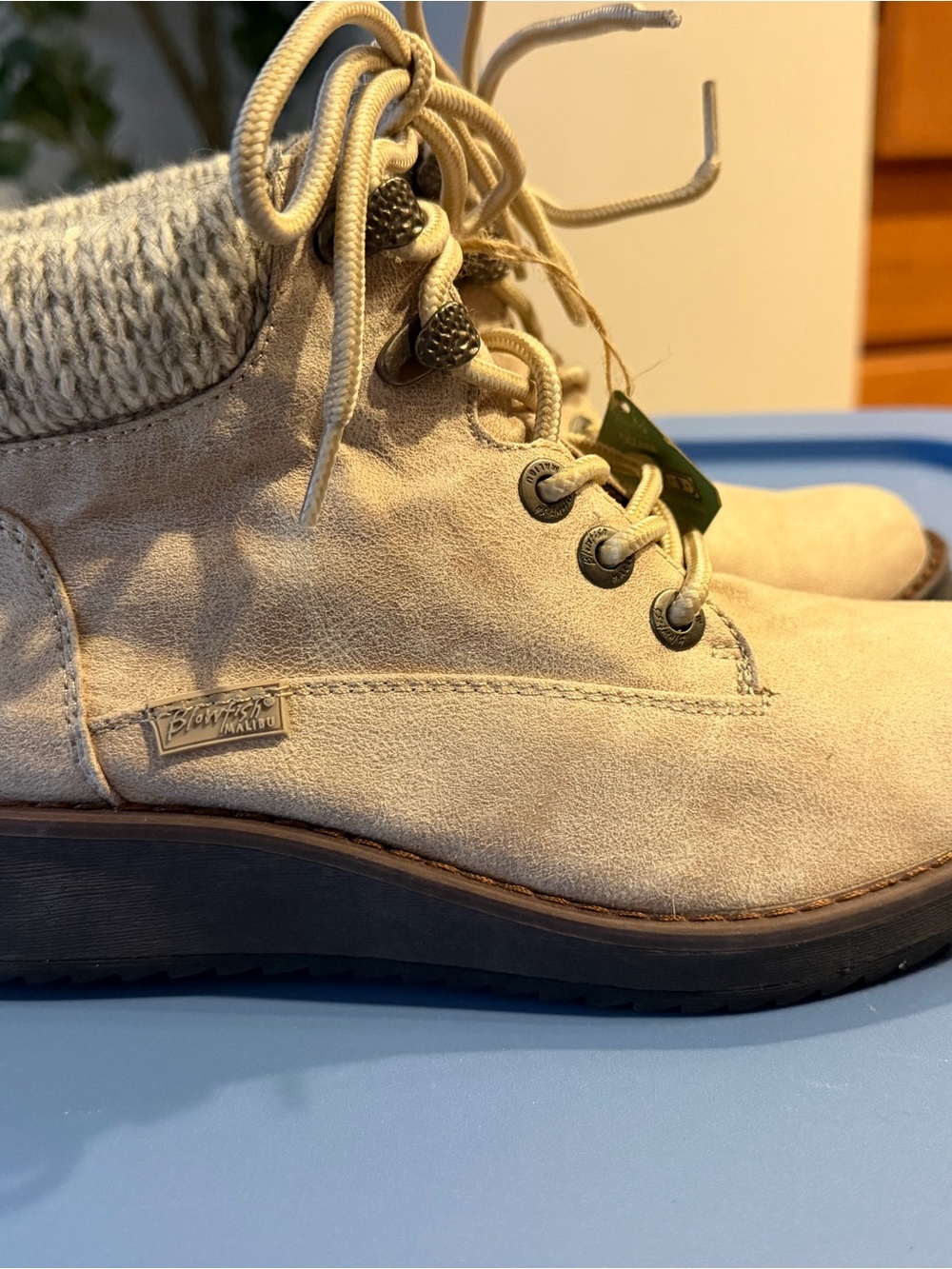 Blondo Beige Suede Lace-Up Ankle Boots with Knit Collar
